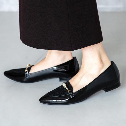 【あったか仕様】 パールビットローファーパンプス