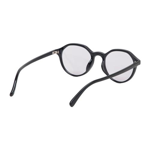 紫外線を99%カット!調光ボストンサングラス