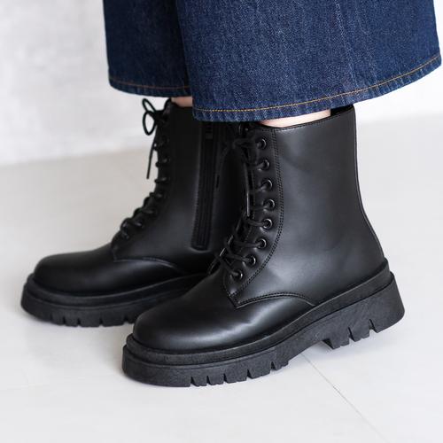 トラックソールレースアップショートブーツ