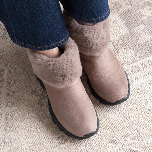 軽量ファートリミングショートブーツ