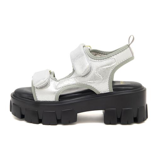 �yJB selection�z�_�u���x���g�X�|�[�c�T���_��