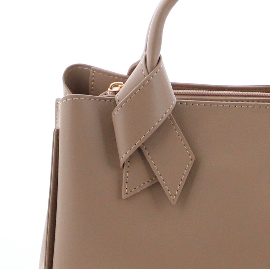 �m�b�g���{���n���h���n���h�o�b�O�y�V�F�z