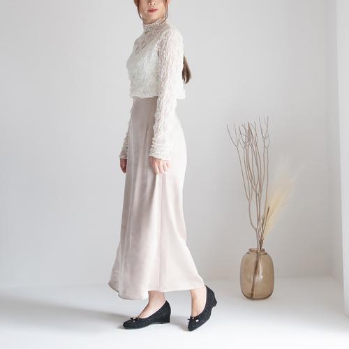 メタルアクセントリボンハーフウエッジパンプス