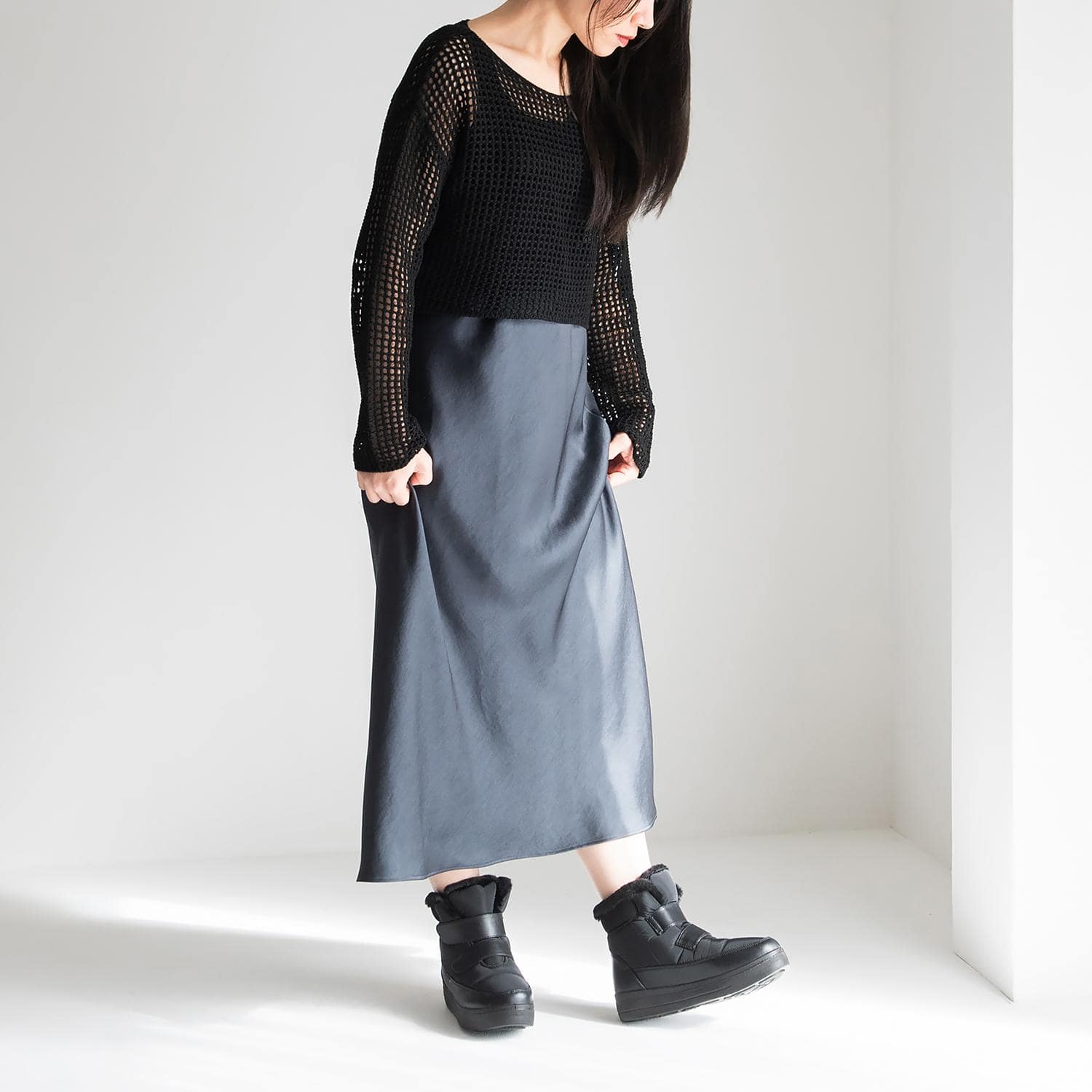 あったかベルクロWベルトファーショートブーツ