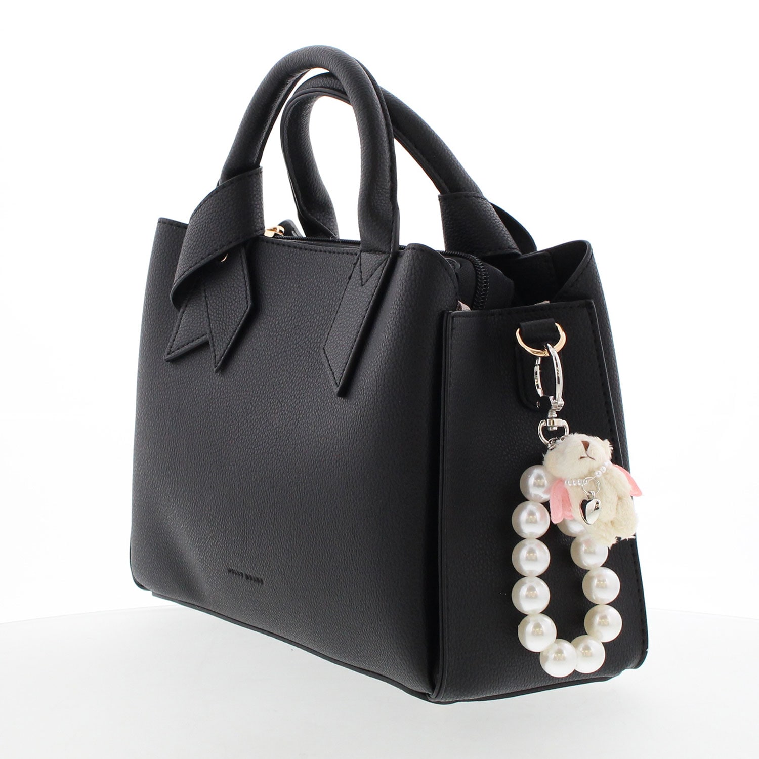 パールハートアニマルチャーム