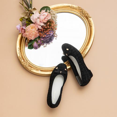 メタルアクセントリボンハーフウエッジパンプス