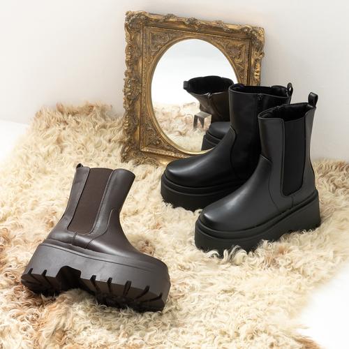 厚底トラックソールサイドゴアブーツ