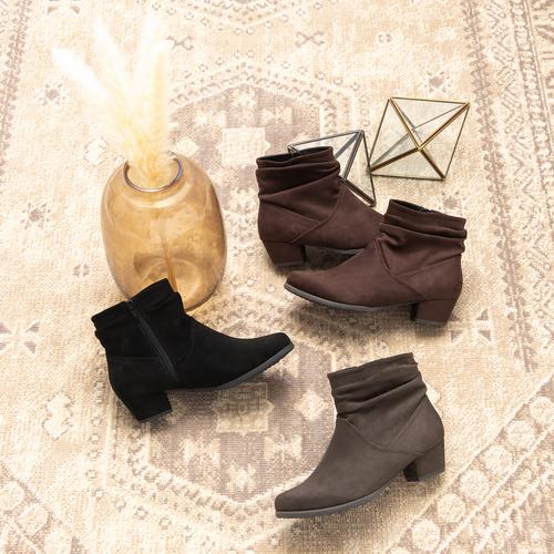 スエードルーズショートブーツ