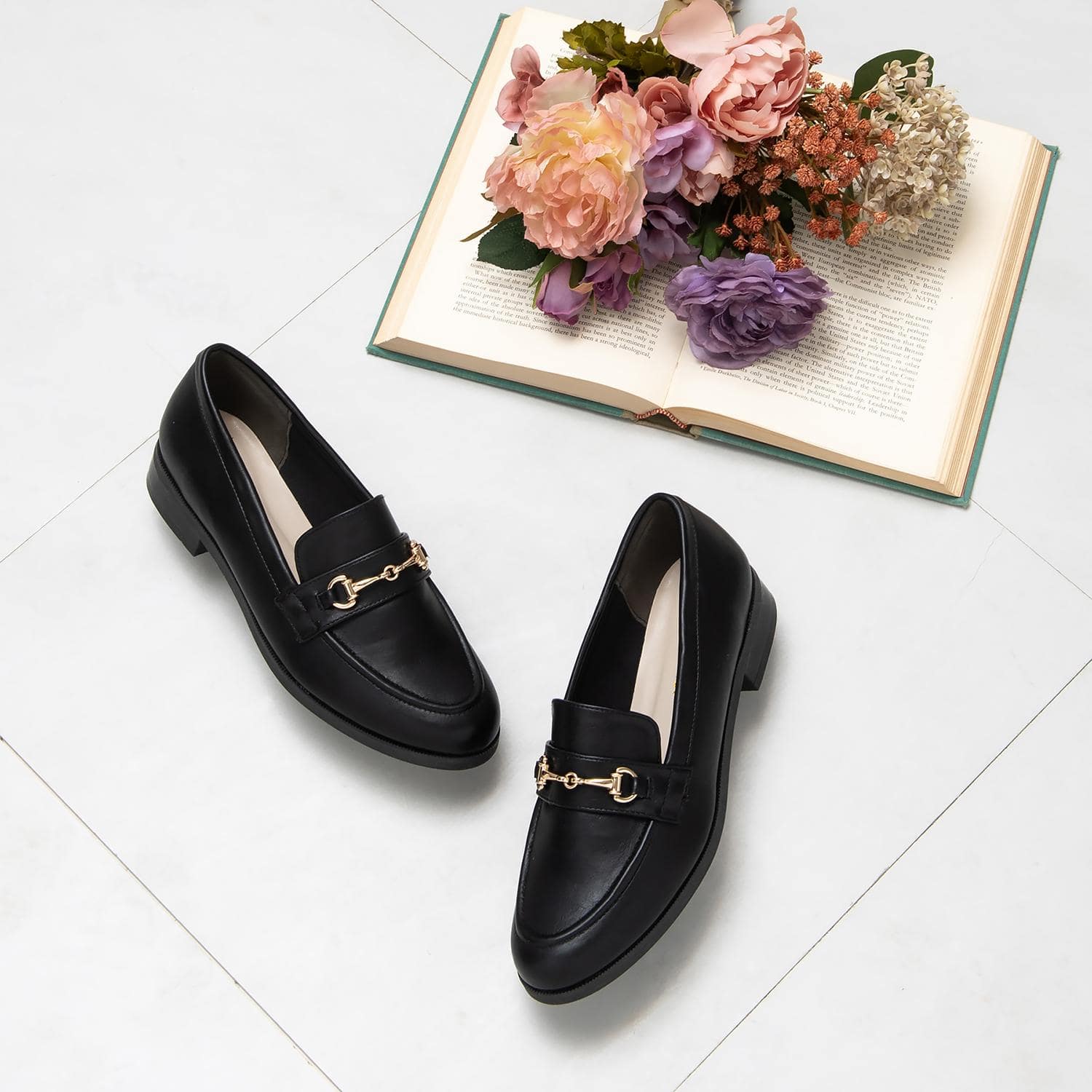 ゴールドビットローファー