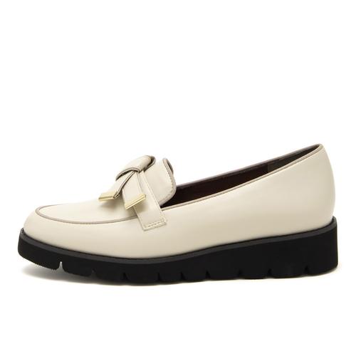 ノットリボントリミングローファー