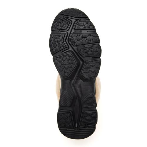 軽量ファートリミングショートブーツ