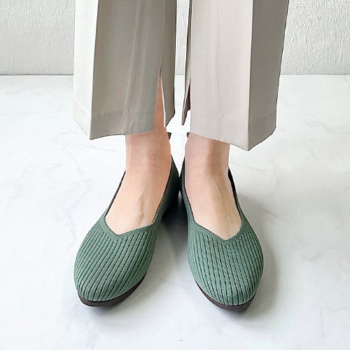 【JB selection】Vカットニットパンプス