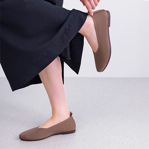 【JB selection】Vカットニットパンプス