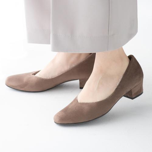 インナーファーVカットパンプス