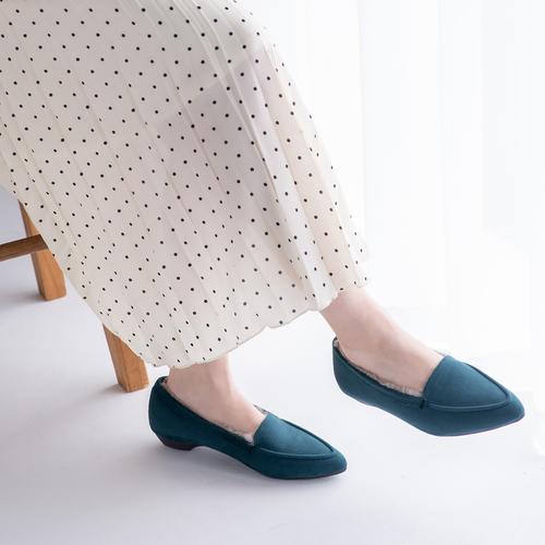 インナーファーポインテッドモールドソールモカシン