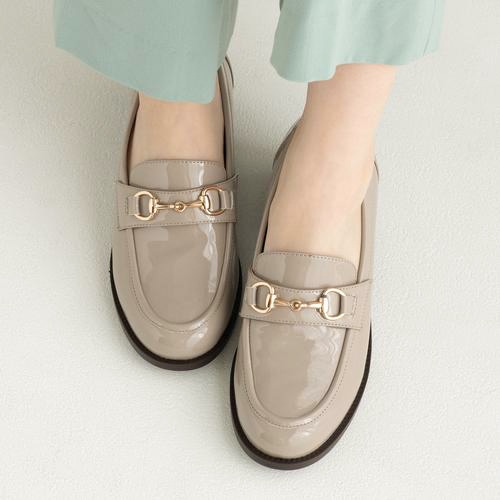 ビットヒールローファーレインパンプス