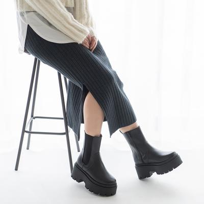 厚底トラックソールサイドゴアブーツ